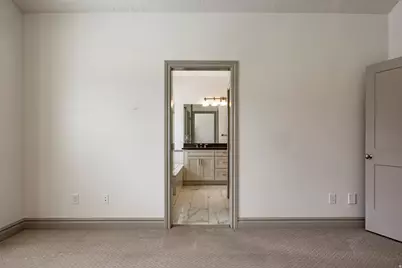 6432 W Hollister Way S, Herriman, UT 84096 - Photo 16