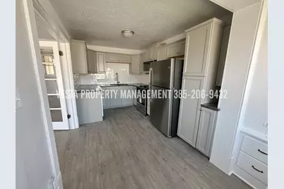 477 E 22 Nd St N, Ogden, UT 84401 - Photo 2