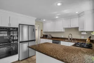 1018 E Sagehill Dr S, Holladay, UT 84124 - Photo 10