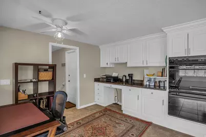 1018 E Sagehill Dr S, Holladay, UT 84124 - Photo 12