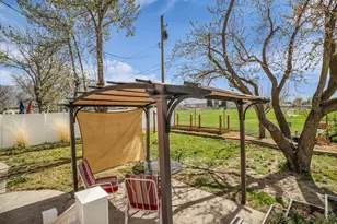 1018 E Sagehill Dr S, Holladay, UT 84124 - Photo 42