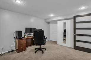 1018 E Sagehill Dr S, Holladay, UT 84124 - Photo 38