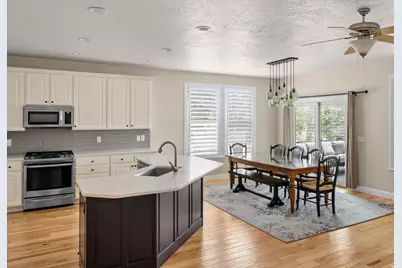 1456 E Firelight Way S, Sandy, UT 84092 - Photo 6