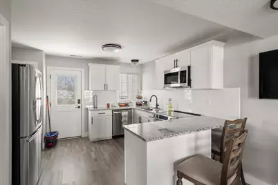 1045 S 1200 W #20, Marriott-Slaterville City, UT 84404 - Photo 8