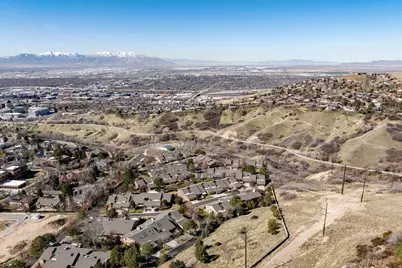 849 N Juniperpoint Dr, Salt Lake City, UT 84103 - Photo 54
