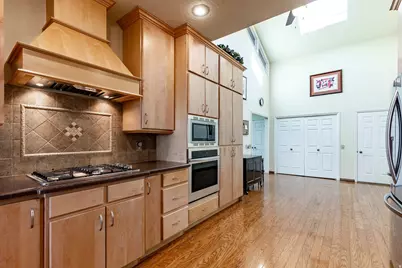 849 N Juniperpoint Dr, Salt Lake City, UT 84103 - Photo 12