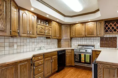 849 N Juniperpoint Dr, Salt Lake City, UT 84103 - Photo 28