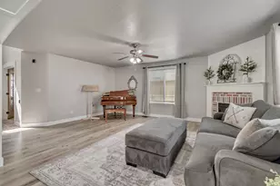 338 W Rye Dr N, Saratoga Springs, UT 84045 - Photo 4