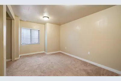 3075 S Crews Hill Court Ct, West Valley, UT 84120 - Photo 28