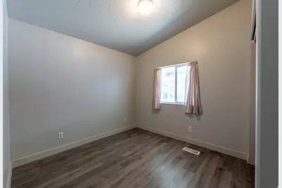 17 W Tiny Wood Dr S, Sandy, UT 84070 - Photo 28