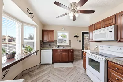 298 E 300 S, Spanish Fork, UT 84660 - Photo 10