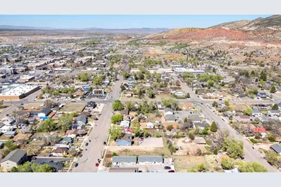 281 S 200 E, Cedar City, UT 84720 - Photo 16