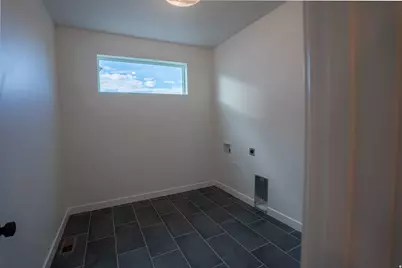 2878 W 2850 S, West Haven, UT 84401 - Photo 12