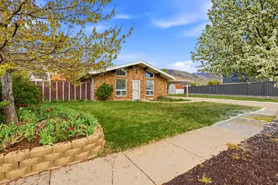 638 N 800 W, Centerville, UT 84014 - Photo 4