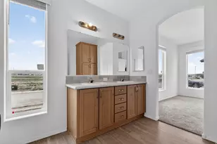 1700 W 2700 N, Pleasant View, UT 84404 - Photo 16