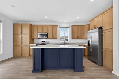 1700 W 2700 N #40, Pleasant View, UT 84404 - Photo 10