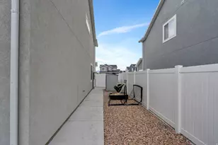 327 S 680 W, American Fork, UT 84003 - Photo 32