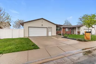 2607 N 100 W, Sunset, UT 84015 - Photo 2