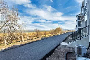 409 N 360 W, Vineyard, UT 84059 - Photo 24