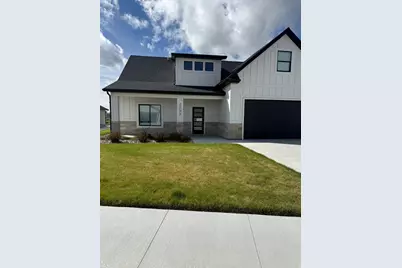 2295 S 3150 W, West Haven, UT 84401 - Photo 2