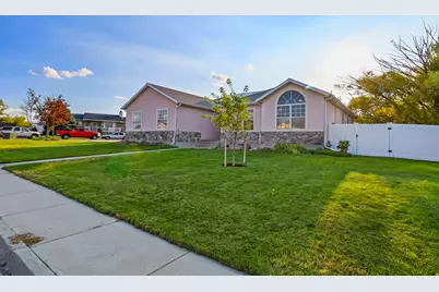 49 Tiebreaker Cir, Grantsville, UT 84029 - Photo 2