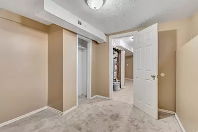 42 S 450 E, Clearfield, UT 84015 - Photo 16