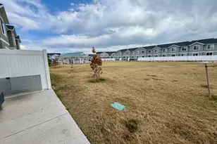 1051 Merchant Rd, Saratoga Springs, UT 84043 - Photo 12