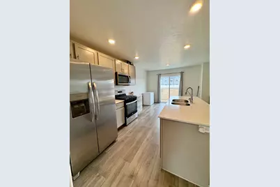 1051 Merchant Rd, Saratoga Springs, UT 84043 - Photo 8
