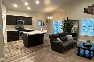 762 N White Horse Dr, Spanish Fork, UT 84660 - Photo 4