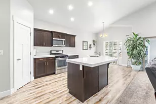 762 N White Horse Dr, Spanish Fork, UT 84660 - Photo 4