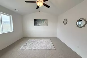 5124 E Lakefield Dr, Eagle Mountain, UT 84005 - Photo 20