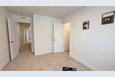 5124 E Lakefield Dr, Eagle Mountain, UT 84005 - Photo 34