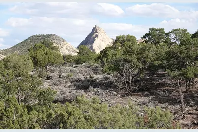 1115 E Donkey Flats Rd, Teasdale, UT 84773 - Photo 2