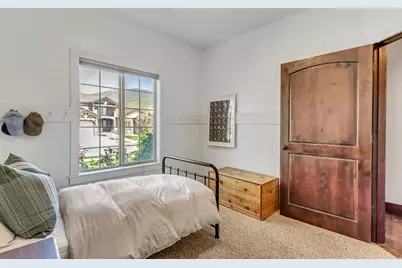 5009 N Ravencrest Ln E, Lehi, UT 84043 - Photo 34