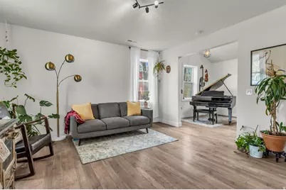 757 W 200 N, Salt Lake City, UT 84116 - Photo 4