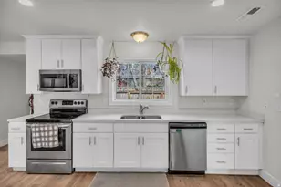 757 W 200 N, Salt Lake City, UT 84116 - Photo 10