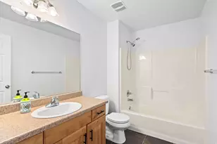 2181 E Bald Eagle Ct, Draper, UT 84020 - Photo 32