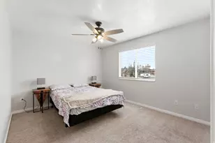 2071 W 2200 S, Syracuse, UT 84075 - Photo 18