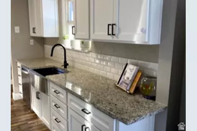 448 N 100 E, Nephi, UT 84648 - Photo 2