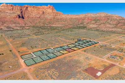 [Address not provided], Hildale, UT 84784 - Photo 4