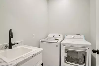 3278 E Hawk Dr, Spanish Fork, UT 84660 - Photo 42