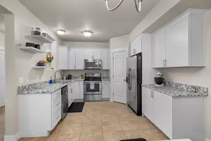 1977 N Crest Rd, Saratoga Springs, UT 84045 - Photo 8