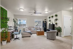 1977 N Crest Rd, Saratoga Springs, UT 84045 - Photo 2