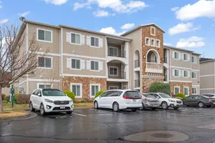 1977 N Crest Rd, Saratoga Springs, UT 84045 - Photo 2