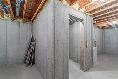 250 E 950 N, Kaysville, UT 84037 - Photo 24