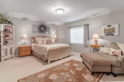 250 E 950 N, Kaysville, UT 84037 - Photo 20