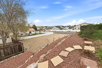 8620 S 1185 E, Sandy, UT 84094 - Photo 42