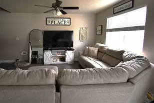 1688 W 200 N, Mapleton, UT 84664 - Photo 2