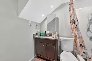 8127 S Creekwood Dr, West Jordan, UT 84088 - Photo 30