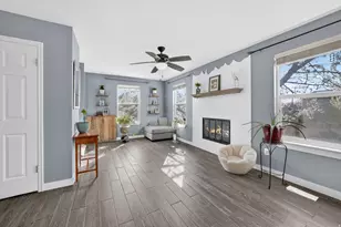 8127 S Creekwood Dr, West Jordan, UT 84088 - Photo 16